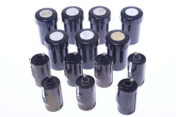 1 LEICA M IXMOO, 14006 IN HOLDER RELOADABLE CASSETTE BULK FILM CANISTER