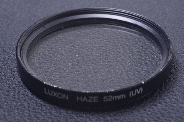 LUXON UV HAZE 52MM FILTER GENUINE LENS OR CAMERA SCREW IN 16-3