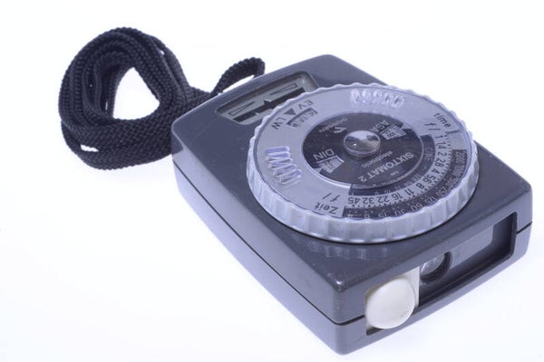 GOSSEN SIXTOMAT 2 ELECTRONIC LIGHT METER EXPOSURE *WORKS 100% ACCURATE* STRAP