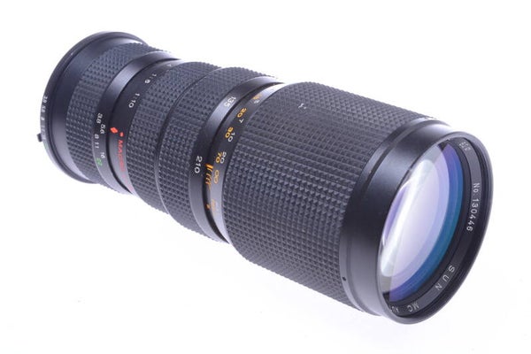 MINOLTA MD, SUN 85-210MM 3.8 AUTO ZOOM MC MACRO TELE-PHOTO PORTRAIT LENS