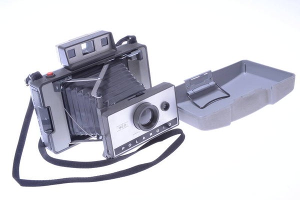 POLAROID LAND 320 AUTOMATIC CAMERA *WORKS 100%* W/ STRAP