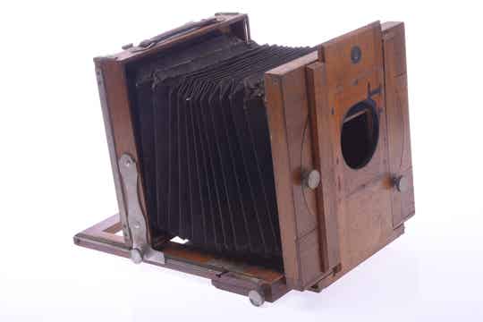 I Built A Frankenstein Large Format Wet Plate Camera From Scratch For Photographing Ghosts I Built A Frankenstein Large Format Wet Plate Camera From Scratch For Photographing Ghosts
