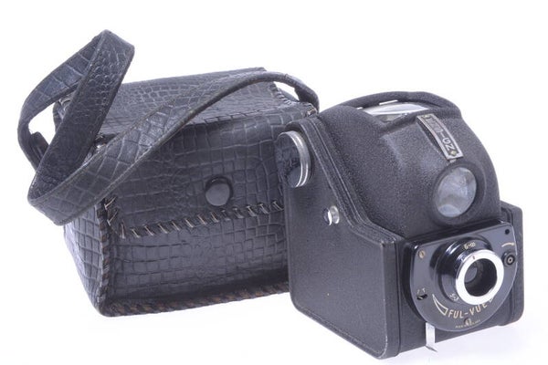 HOUGHTON ENSIGN FUL-VUE II BOX PSUEDO TLR 120 ROLL FILM CAMERA 6X6CM W/ FLASH