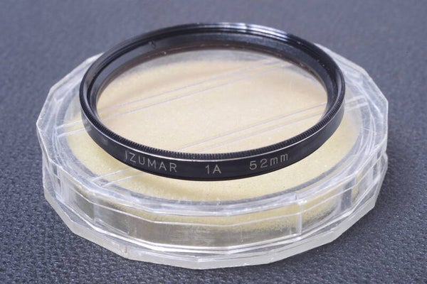 IZUMAR SKYLIGHT 1A 52MM FILTER GENUINE LENS OR CAMERA SCREW IN W/ KEEPER  23-4