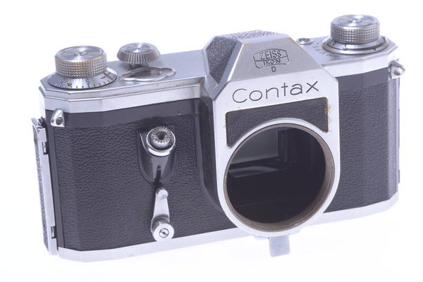 ZEISS VEB CONTAX SMALL D 35MM SLR CHROME M42 CAMERA *READ* NO LENS