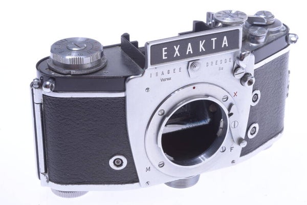 IHAGEE EXAKTA VAREX II A 35MM SLR CAMERA *READ* NO LENS