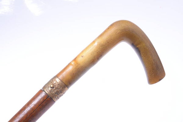 ANTIQUE CANE WALKING STICK DEER HORN SAWN OFF HANDLE WOOD SHAFT 82.5CM 32.48”
