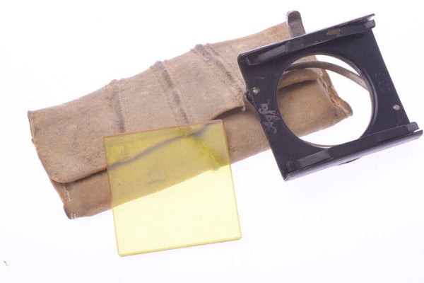 AGFA YELLOW 29MM 30X30 FILTER SQUARE ANTIQUE LENS OR CAMERA SLIDE IN 14-3
