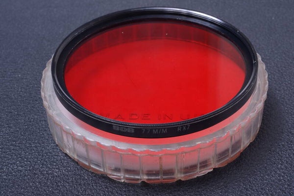 BDB RED RX7 77MM FILTER GENUINE LENS OR CAMERA SCREW IN W/ KEEPER 31-2