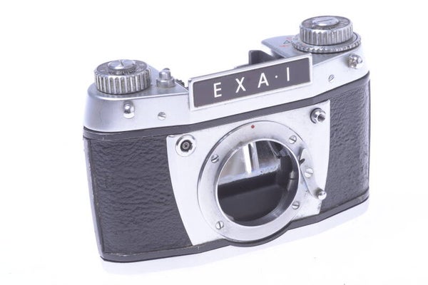IHAGEE EXA I 35MM SLR CAMERA *PARTS OR REPAIR* WITHOUT LENS