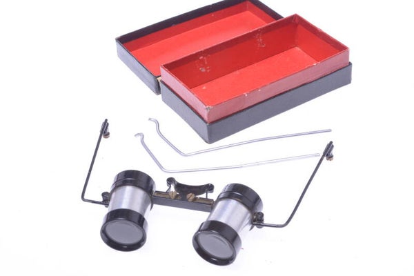 CALOPTIC VINTAGE CLIP ON X3 MAGNIFYING ELEMENT GLASSES LOUPE JUWELLERY STAMPS