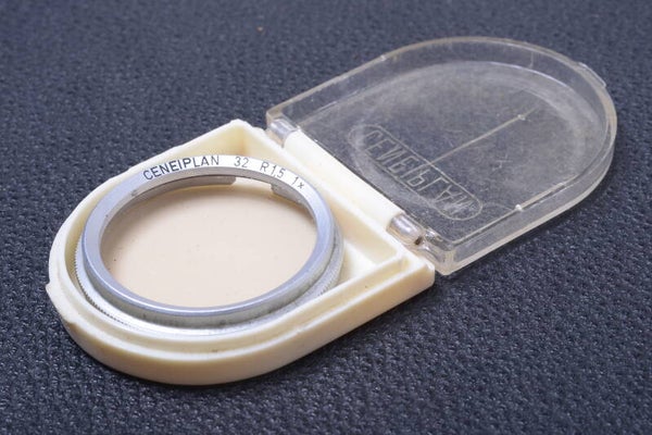 CENEI SKYLIGHT R 1.5 32MM FILTER GENUINE LENS OR CAMERA PUSH W/ KEEPER 35-2