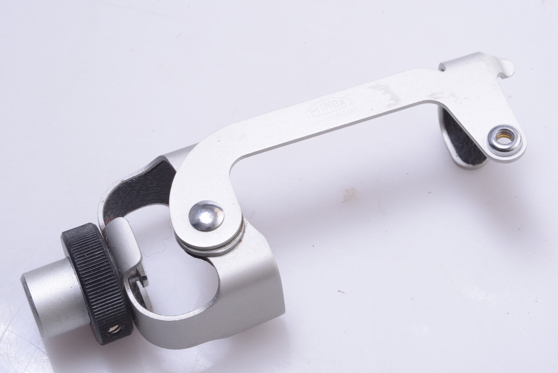 MINOX CAMERA TRIPOD HEAD, HOLDER ADAPTER FOR SUBMINIATURE