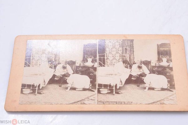 FUN WOMAN ‘LOOKING FOR A MAN’ ORIG. ANTIQUE STEREO VIEW STEREOVIEWS 3D PICTURE