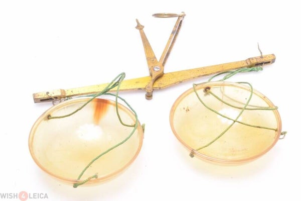 BALANCE SCALE 50 G. HAS SOME ENGRAVINGS ANTIQUE BRASS