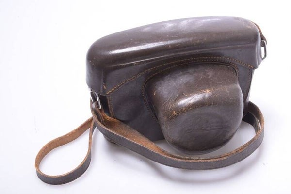 LEICA M READY CASE 'ERC' M3, M2. 3/8" THREAD 'IASOO' (1960) LEATHER W/ STRAP