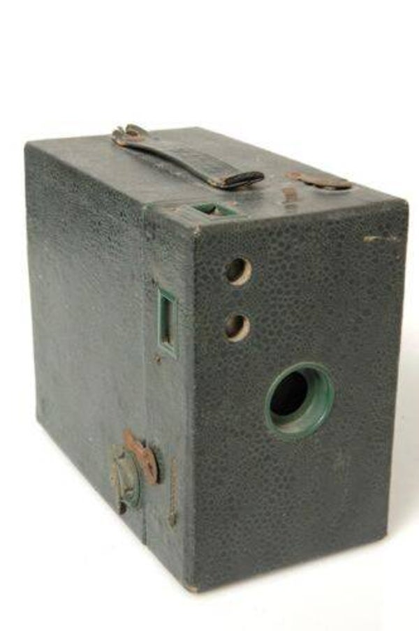 GREEN KODAK NO.2A RAINBOW HAWK-EYE MODEL B, BOX CAMERA, 2 1/2x4 1/4"