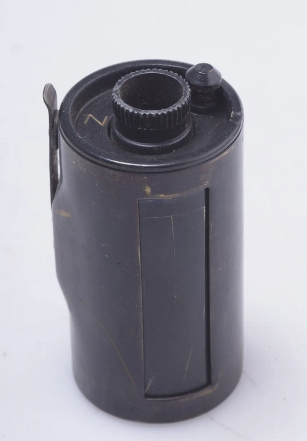 LEICA SCREW MOUNT 'FILCA' RELOADABLE CASSETTE BULK FILM CANISTER