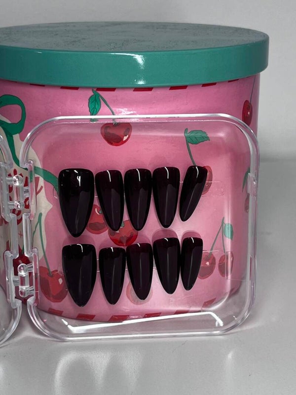 Burgundy medium stiletto