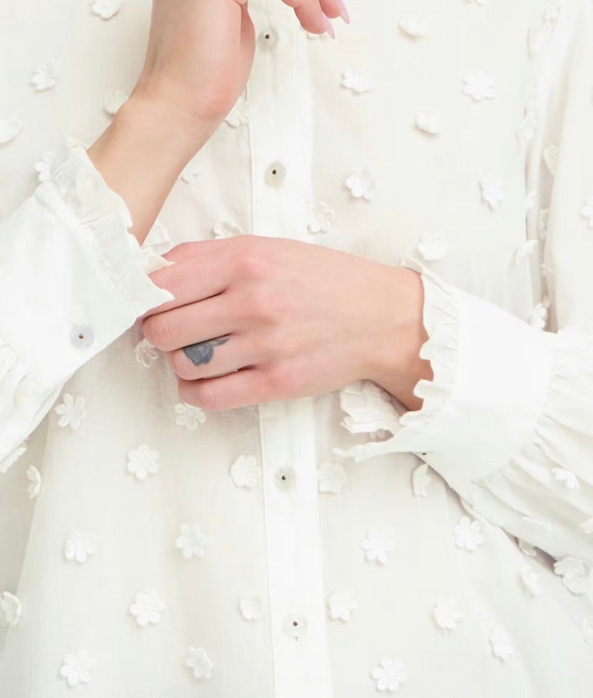 Chemise