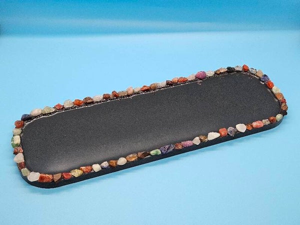 Holztablar mit Epoxidharz beschichtet