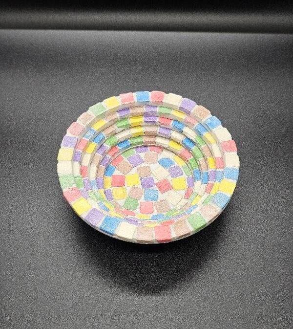 Runde Schale mit Mosaiksteinchen