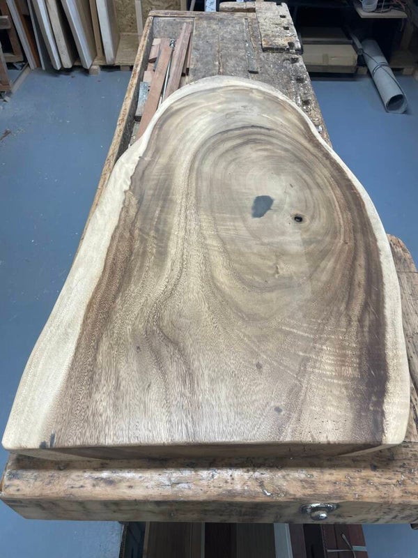 Boomstam plank, Suar max 114 bij 61cm en, 6cm dik