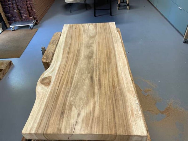 Suar plank 120cm bij gem 55cm 6cm dik
