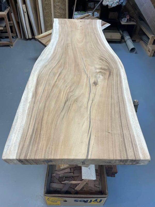 Suar boomstam blad ruim 220bij max 80cm min 66cm
