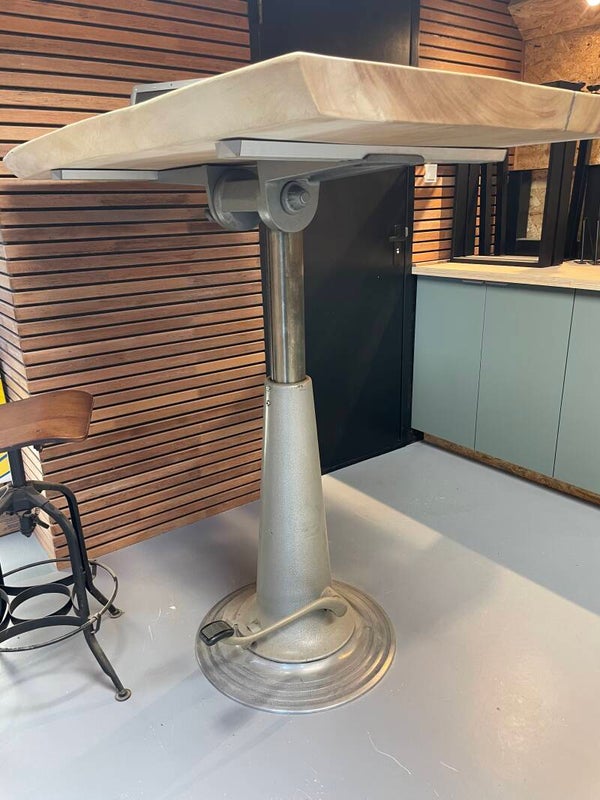 Poot voor statafel, bartafel  minimaal 91 en max 160cm hoog