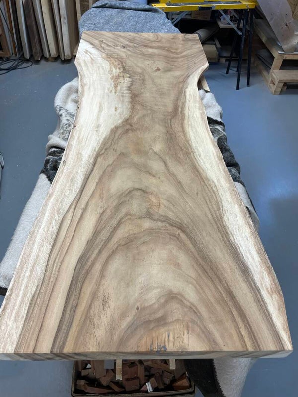 Suar blad max 180cm bij max 70 min 56cm en 6cm dik