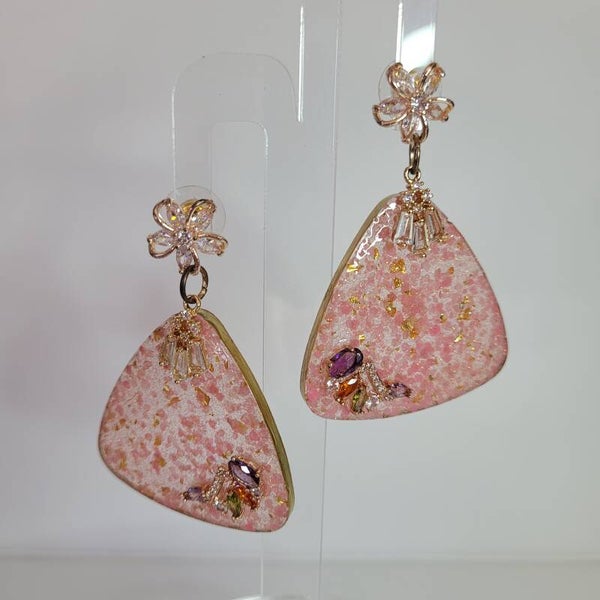 Glittering Peach Post Earrings