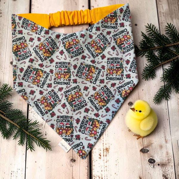 Merry Cluckmas Bandana
