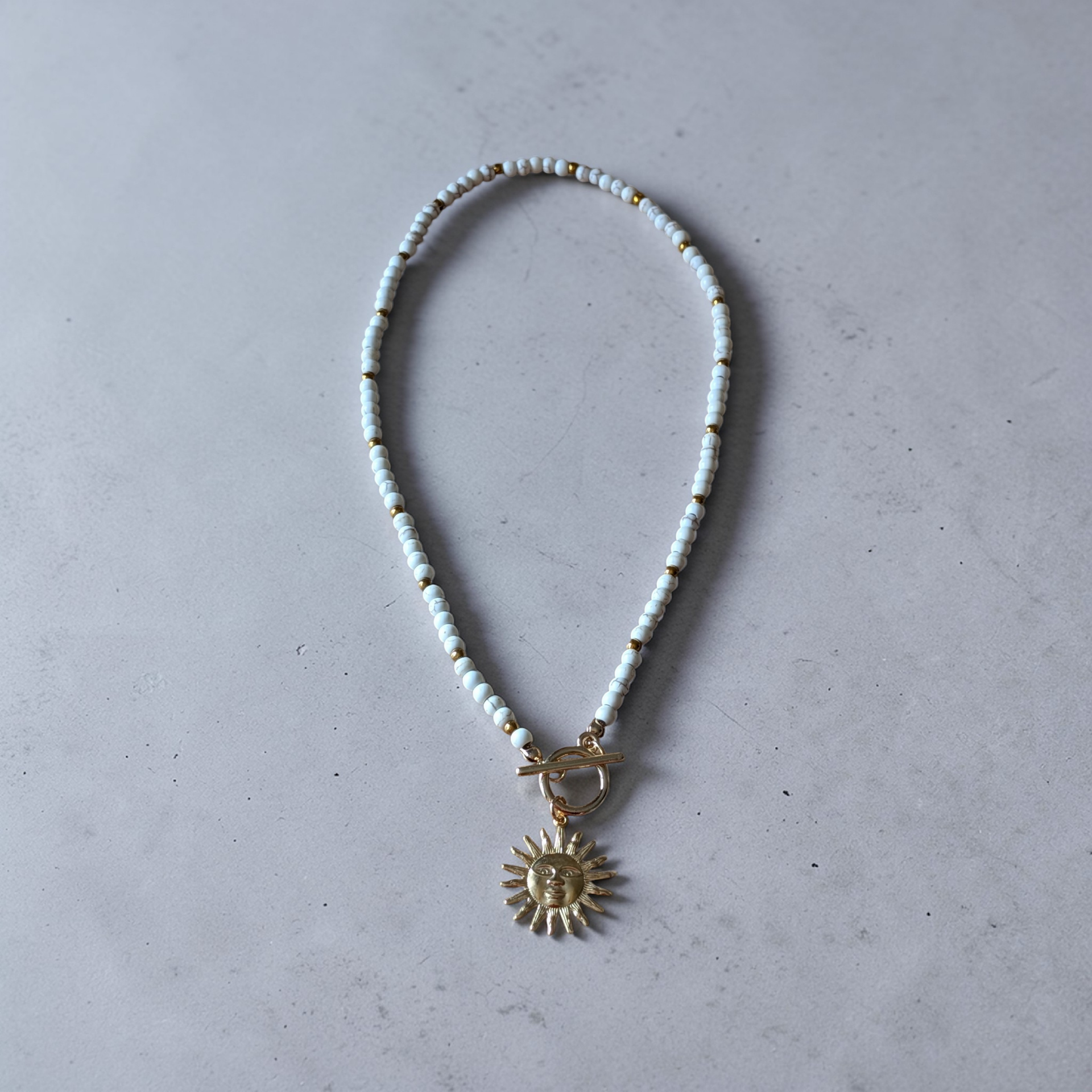 Handgemaakte kralenketting