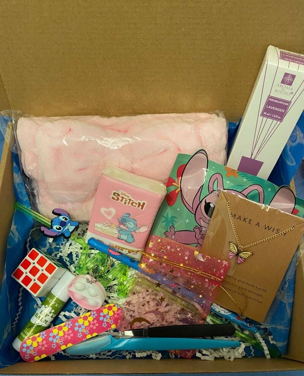 Aloha beauty Vibes Mystery Box medium