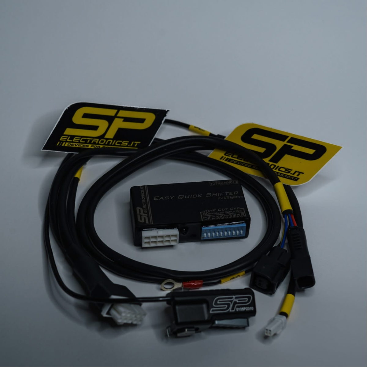 EQS DTI Quickshifter Kit with OFFROAD sensor for 1/2-cylinder injection ...
