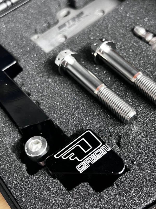 Supermini axial to radial bracket