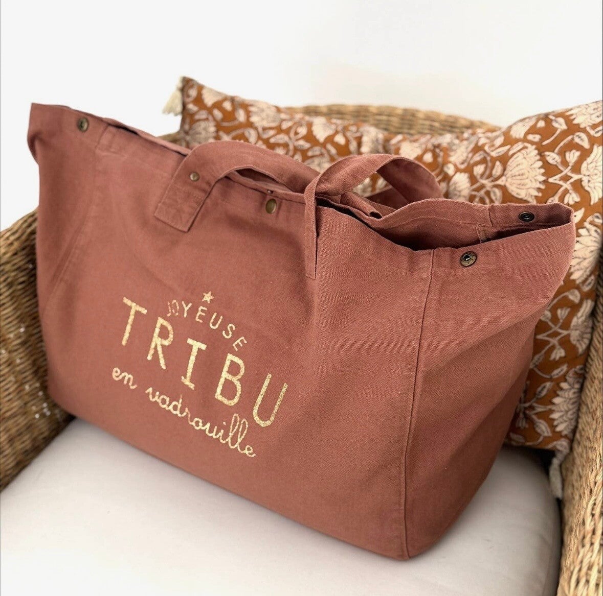Joyeuse tribu