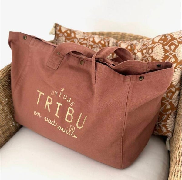 Joyeuse tribu