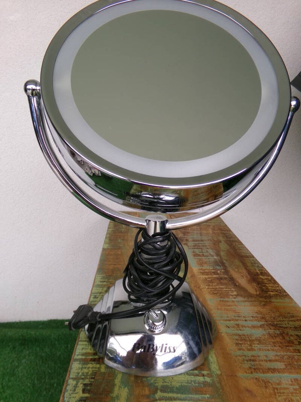 Grand miroir 2 faces BABYLISS sur secteur