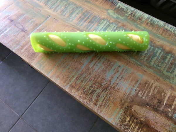 Jouet pour chien Tube Vert intérieur Jaune