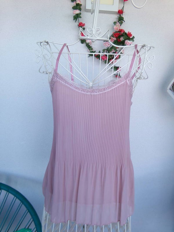 Petit haut Rose Pale à fines bretelles orné de dentelle CLOOTHES Taille S/M