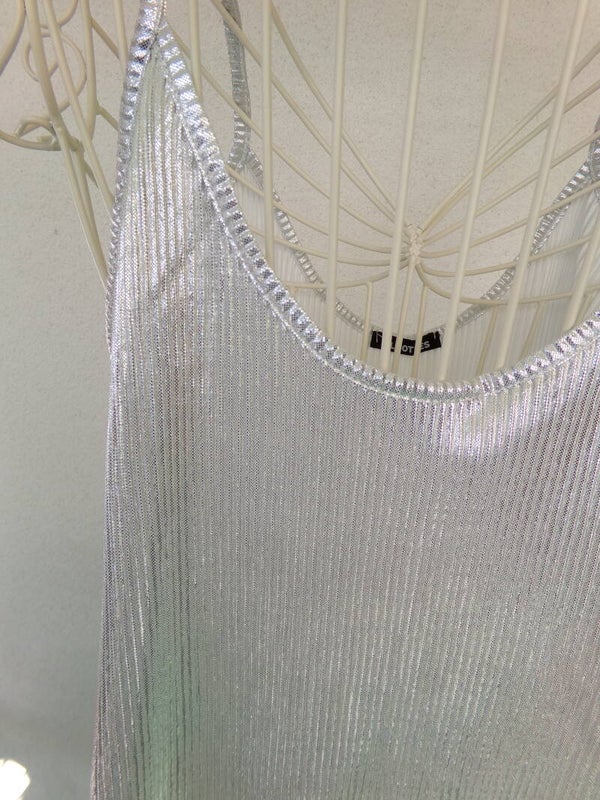 Petit Haut Fines bretelles extrèmement léger argent Taille S/M CLOOTHES