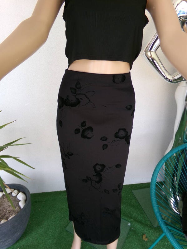 Jupe longue Noire avec motifs floraux velouté Taille 34/36 PIMKIE