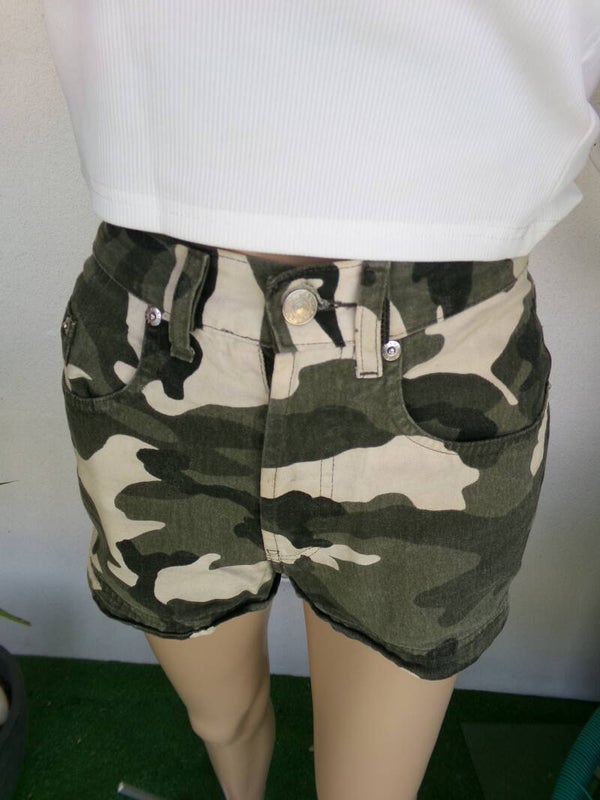 Short camouflage Taille Haute PIMKIE AUTHENTIC FASHION STYLE TAILLE 36