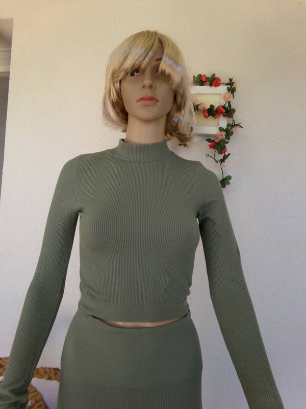 Haut, pantalon vert verduron côtelés Extensible STRADIVARIUS Taille 38