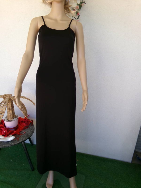 Robe longue fines bretelles stylée Noir Neuf