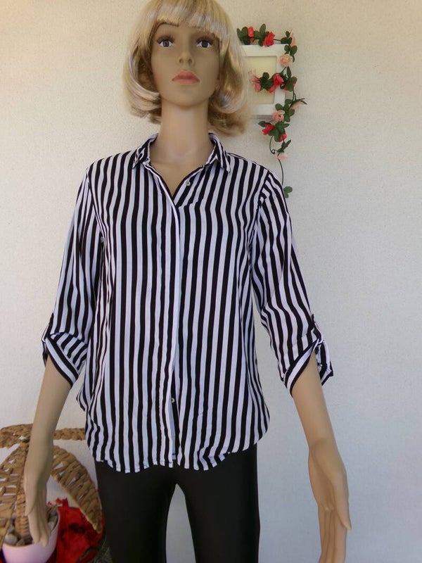 Chemise à lignes noir et blanc fluide STRADIVARIUS Taille M