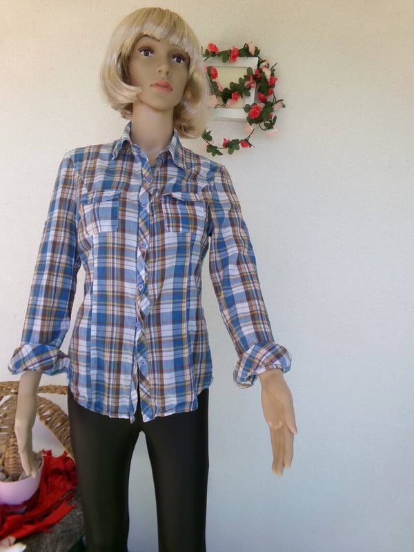 Chemise à carreaux très jolie légère à souhait Taille L Marque MELYA BY MELODY