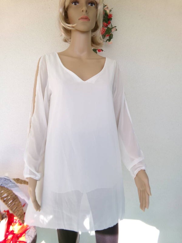 Robe blanc doublée manches coupées stylée Taille unique Marque MEC CIE HICHCLASS